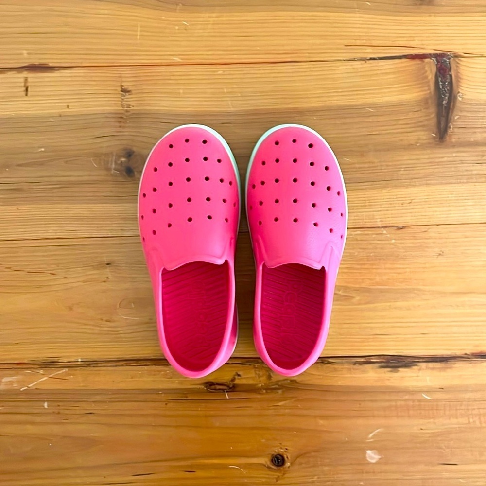 People Footwear kids size toddler 10‎ waterproof shoes